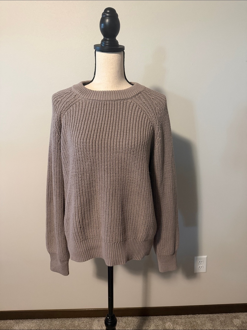 Evereve Taupe Crewneck Knit Sweater
